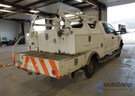 2017 Ford F-250 Xl from USA, damaged, VIN 1FT7X2B68HEC83009